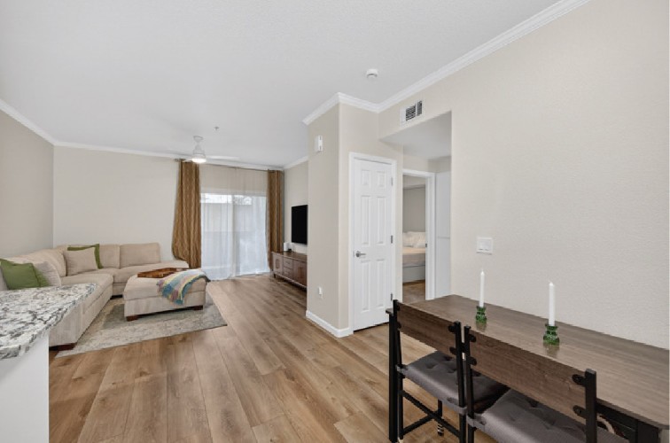 10001 Woodcreek Oaks Blvd #1513, Roseville, CA 95747-5112